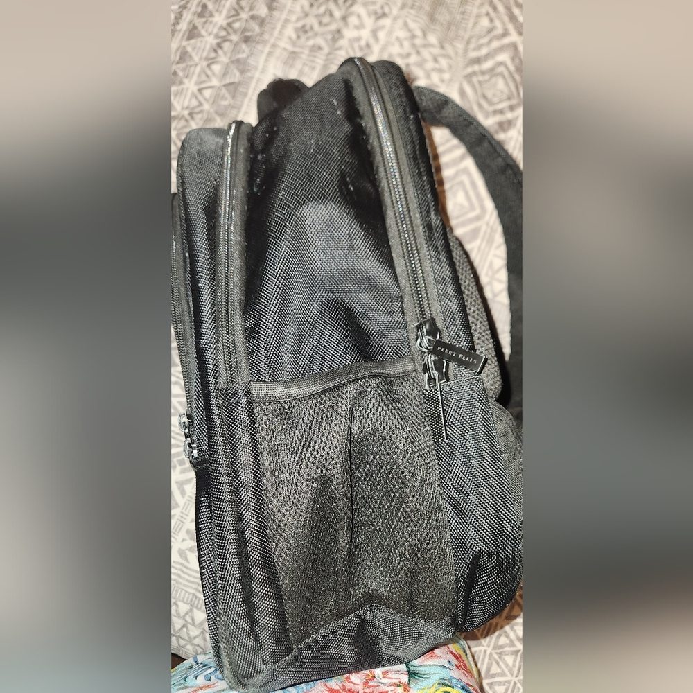 Perry Ellis Black Backpack - Picture 3 of 10